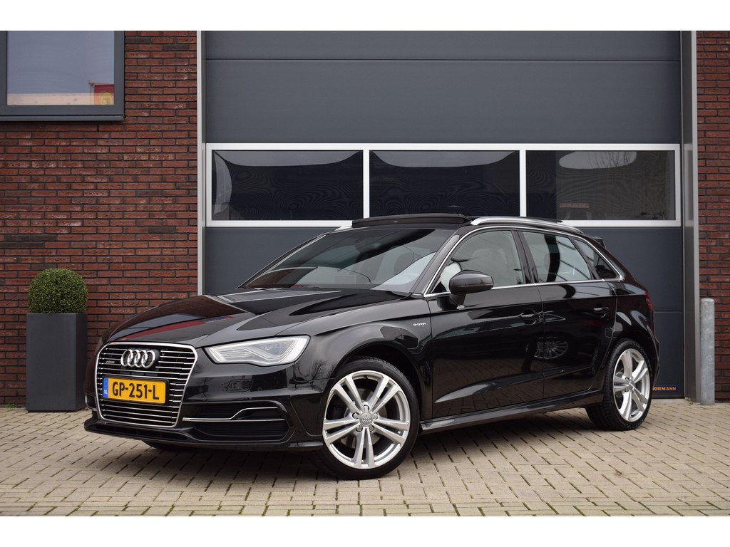 maat Aan boord Aantrekkelijk zijn aantrekkelijk Audi A3 Sportback 1.4 E-Tron S-tronic S-line - Marge auto - Panodak -  Hentra Auto's